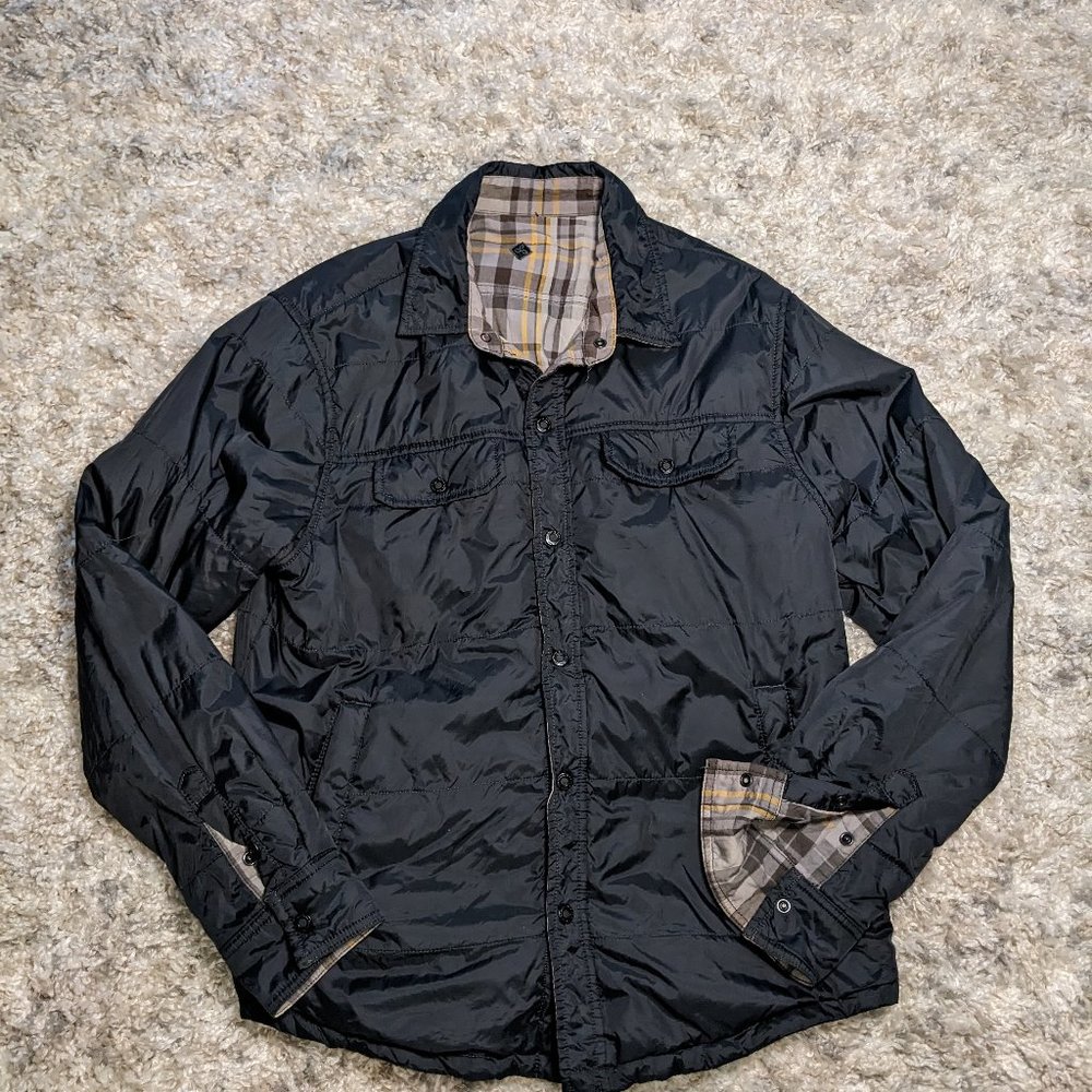 Prana Rhody reversible jacket with gray side and yellow flannel side. Size L